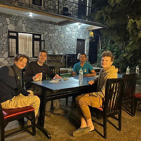 Trekkers Lodge Покхара Екстер'єр фото