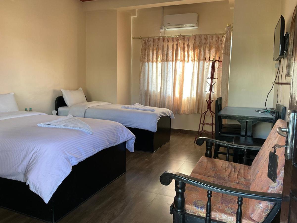 Trekkers Lodge Покхара Екстер'єр фото