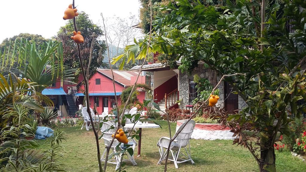 Trekkers Lodge Покхара Екстер'єр фото