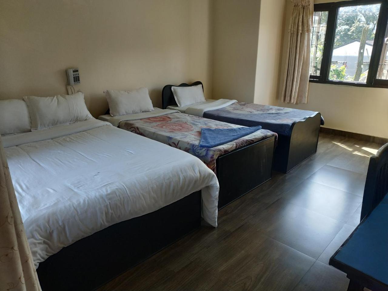 Trekkers Lodge Покхара Екстер'єр фото