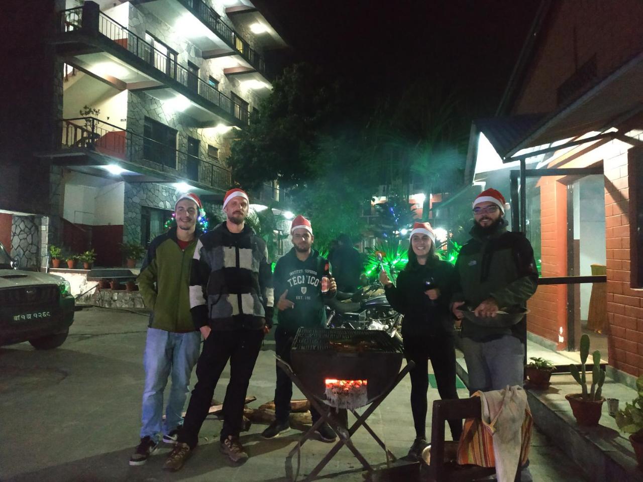 Trekkers Lodge Покхара Екстер'єр фото